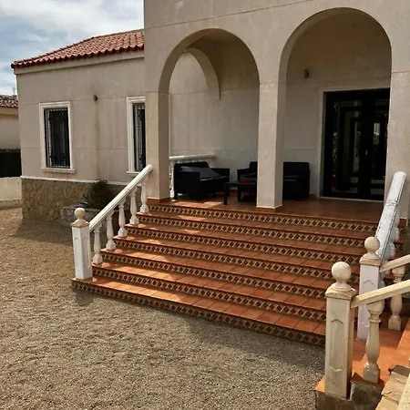 Kyama Villa *